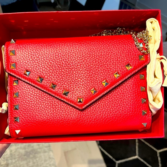 Valentino Rockstud Leather Wallet Chain Bag - Picture 2 of 2